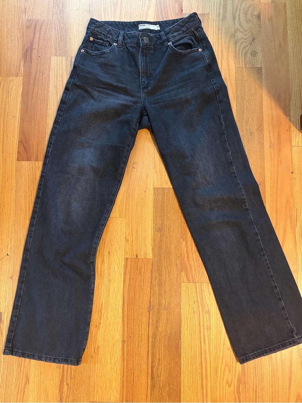 Garage Women's Straight-Leg Jeans in Black Wash